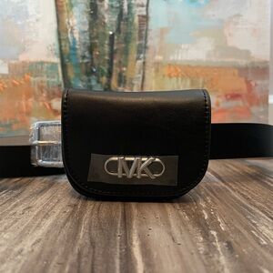 Michael Kors belt bag NWT